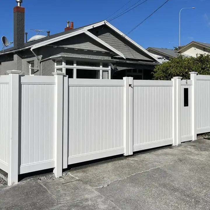 Vinyl privacy Fence