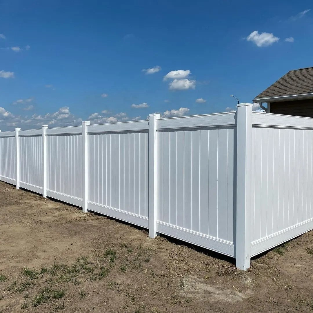 Vinyl privacy Fence