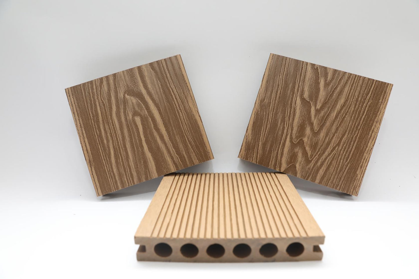 WPC Extrusion Decking board